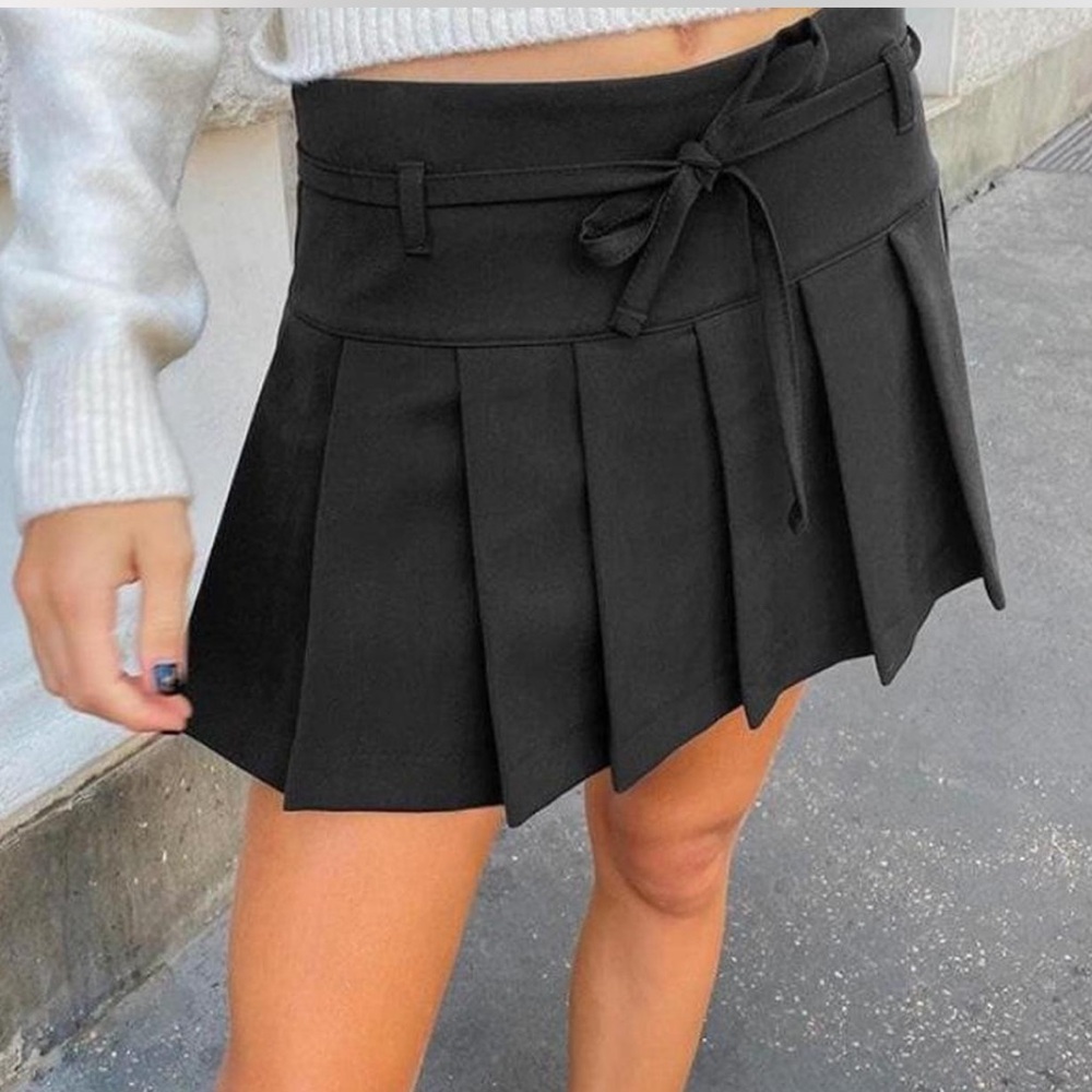 Subdued Black Pleated Mini Skirt with Tie Waist